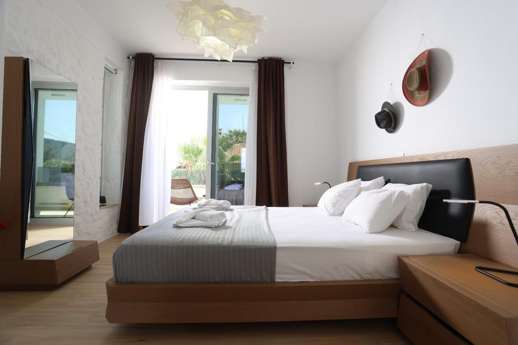 Villa Douglas - Private Pool, Bbq, 4Bdrms, View Πευκοχώρι Εξωτερικό φωτογραφία