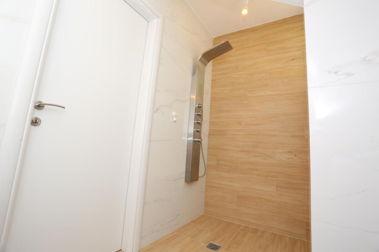 Villa Douglas - Private Pool, Bbq, 4Bdrms, View Πευκοχώρι Εξωτερικό φωτογραφία